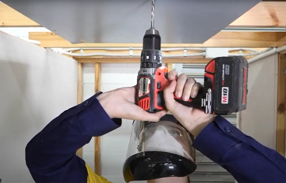 Step-by-step guide to drilling holes in tight spaces