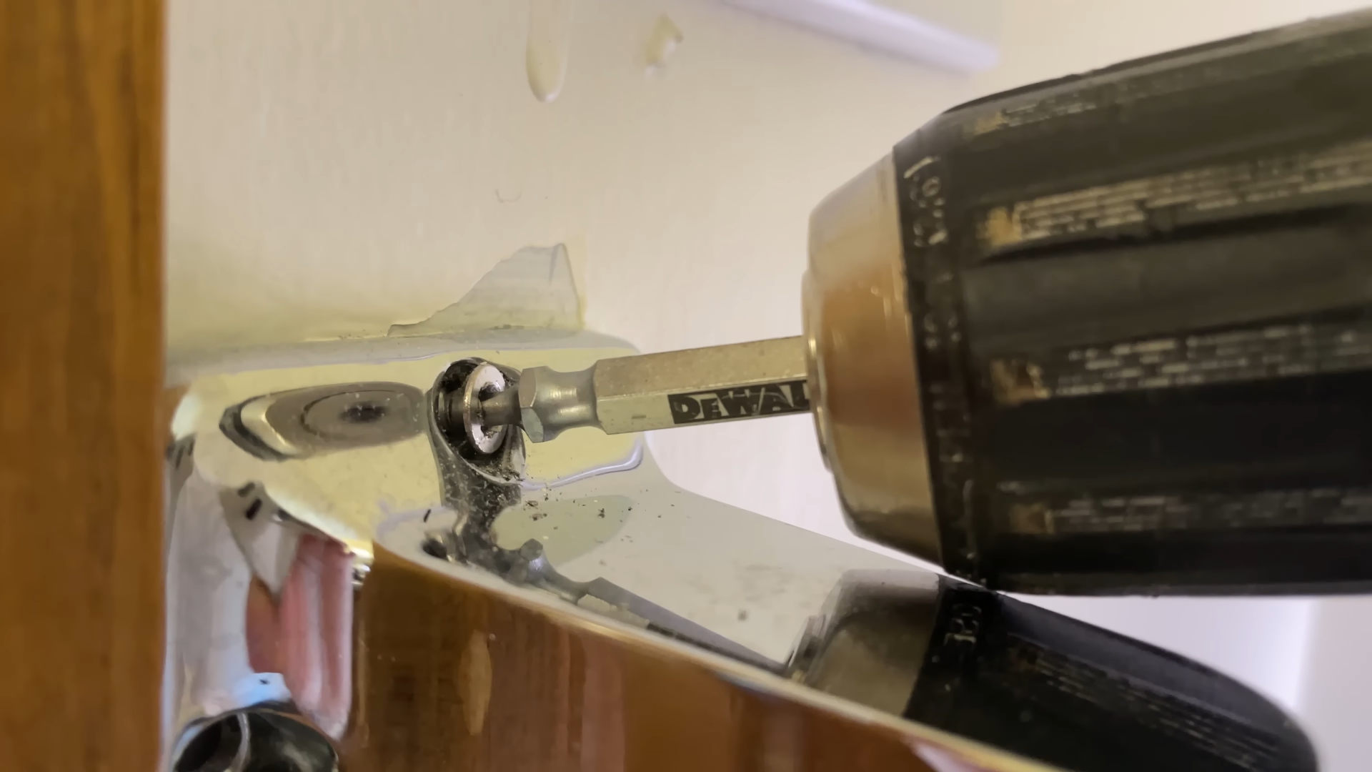 How to Remove Hex Screws? ToolsProfy