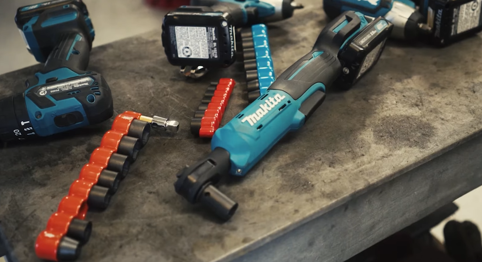 Makita CXT vs. LXT Which is Better? ToolsProfy