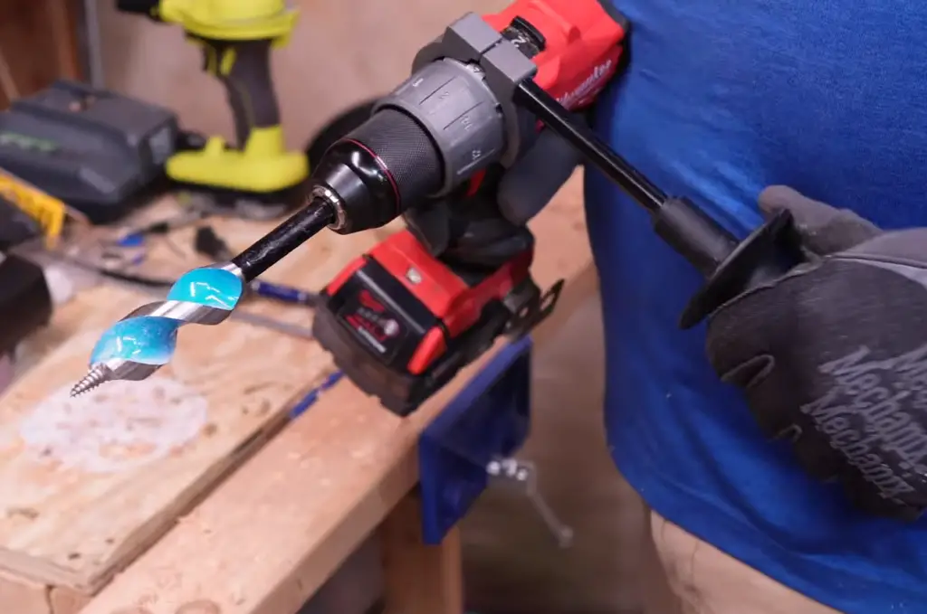 Milwaukee vs Makita Hammer Drill Size Differences