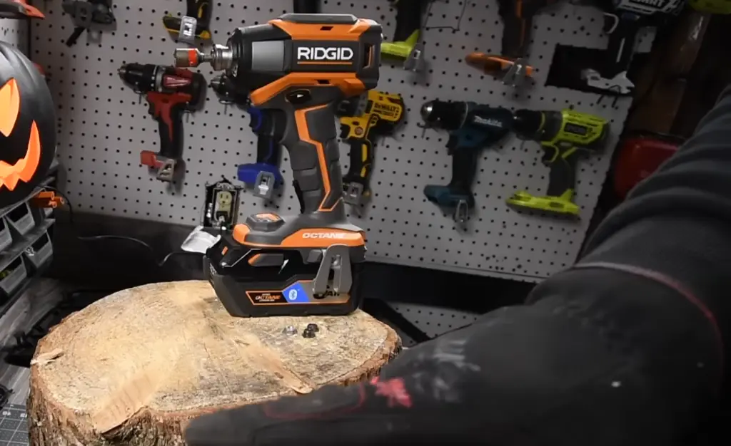 What is the difference between Dewalt and Ridgid tools?