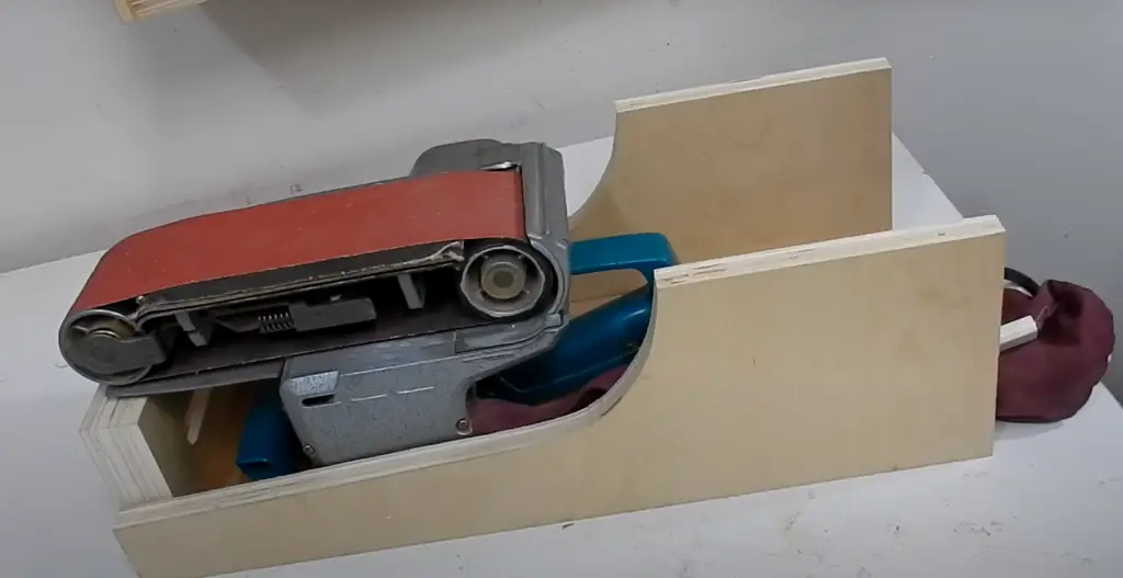 How To Hold The Stationary Belt Sander?