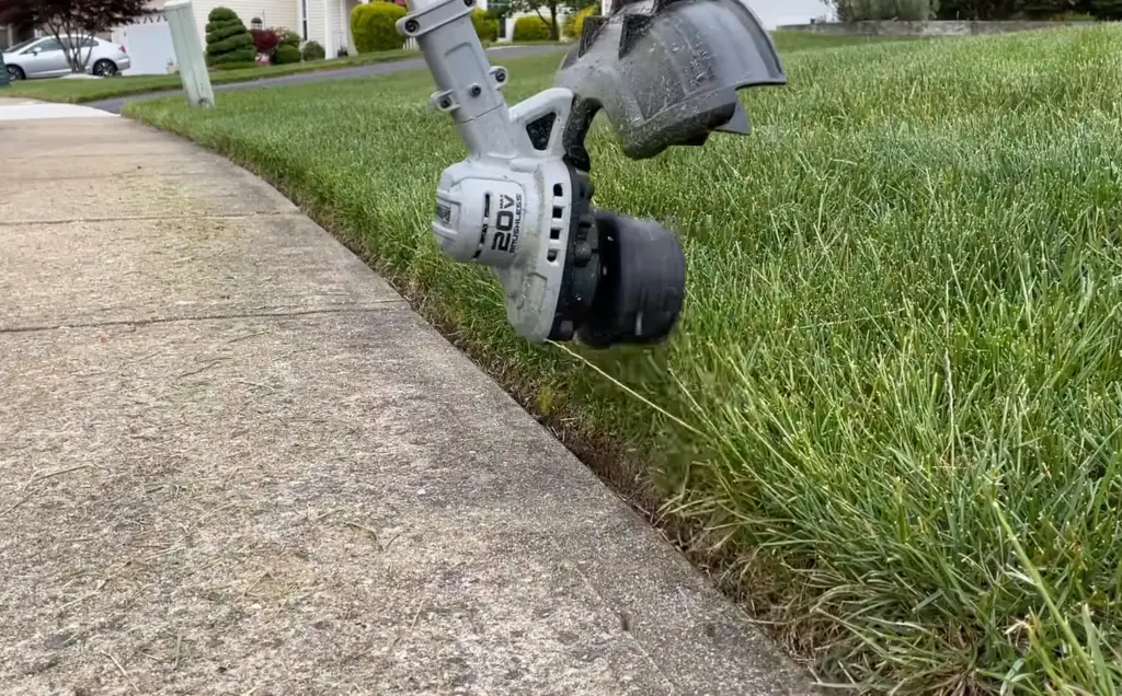 Issues With the DeWalt 20V String Trimmer