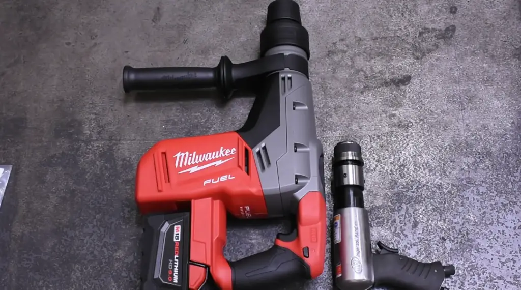 What Are The Components Of A Hammer Drill?