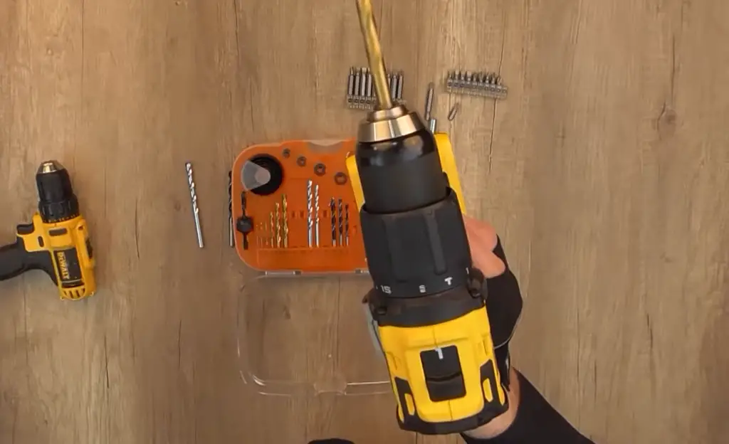 How to use a DeWalt Drill effectively?