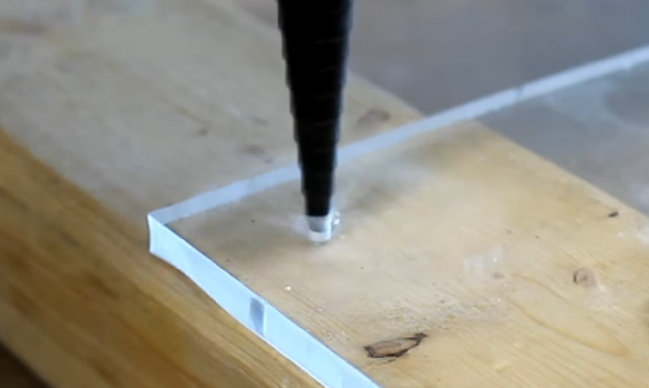 How to Drill Plexiglass Without Cracking? ToolsProfy