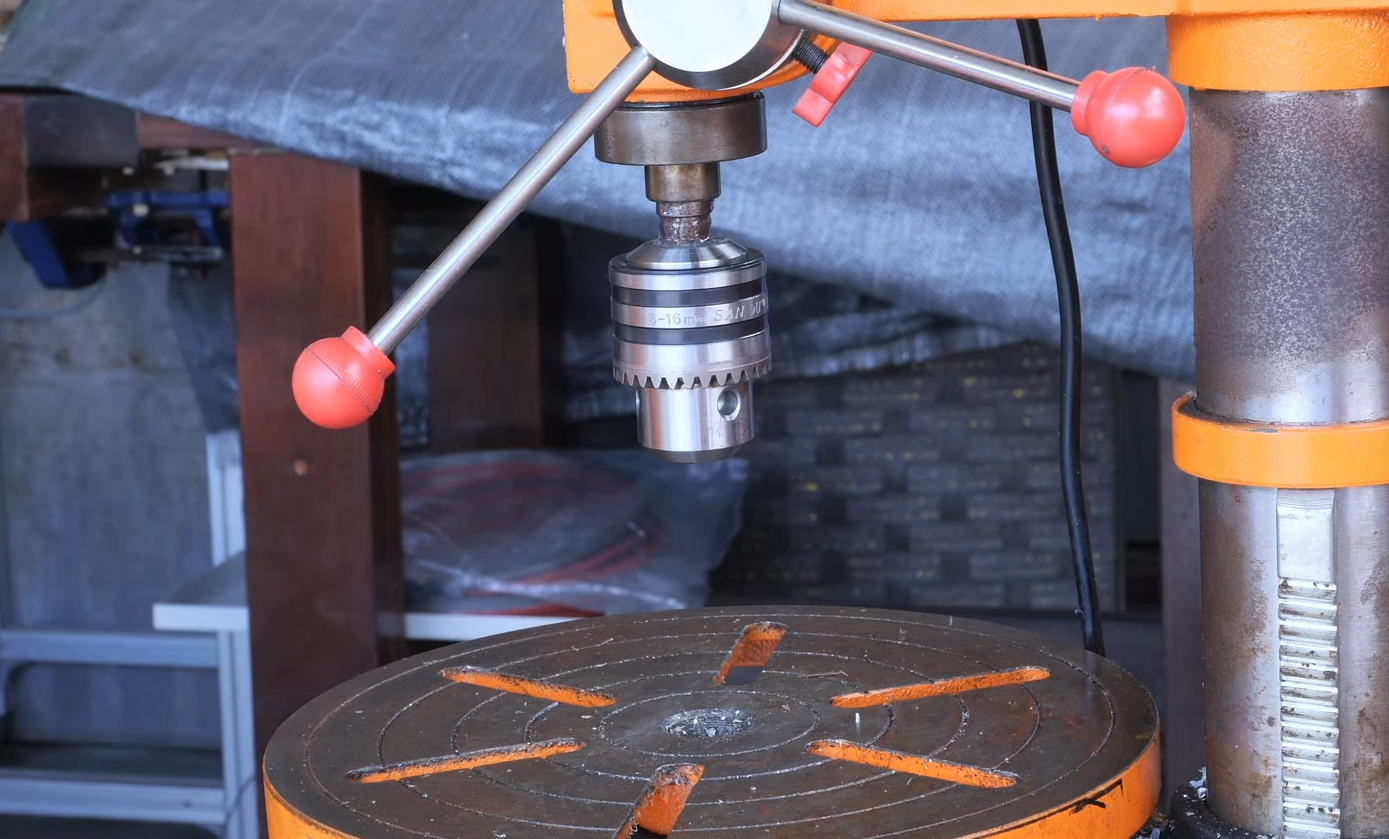 How to Remove a Drill Press Chuck? ToolsProfy