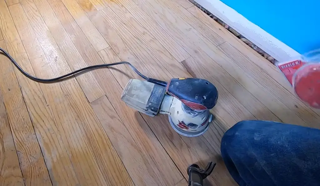 Can You Sand New Hardwood Floors With an Orbital Sander