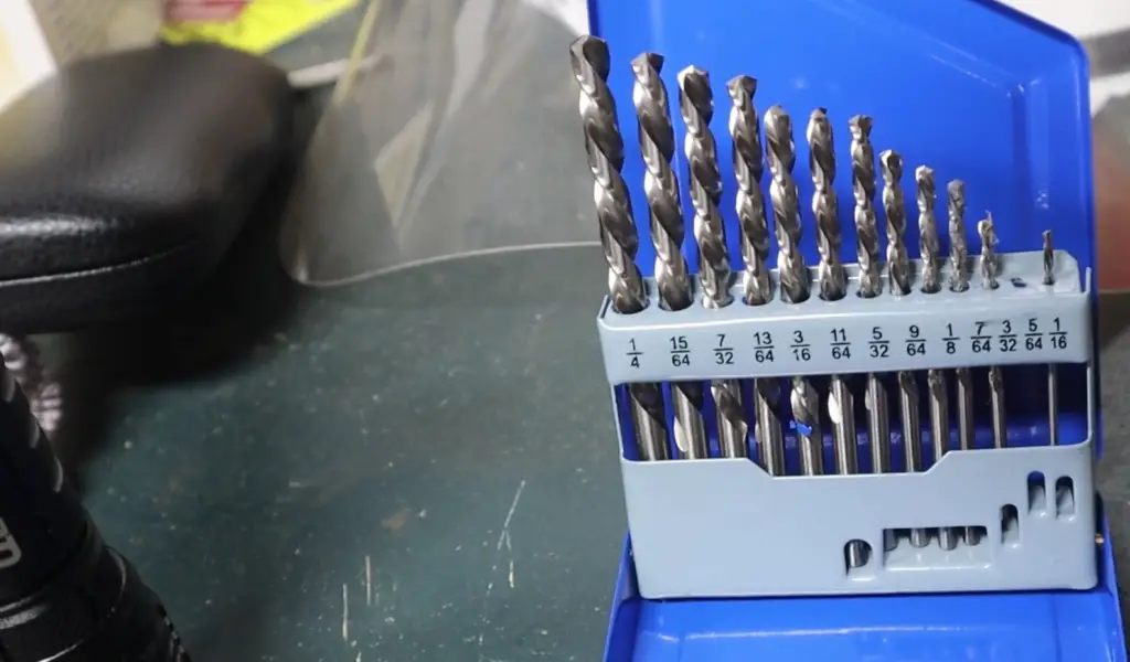 About Left-Handed Drill Bits
