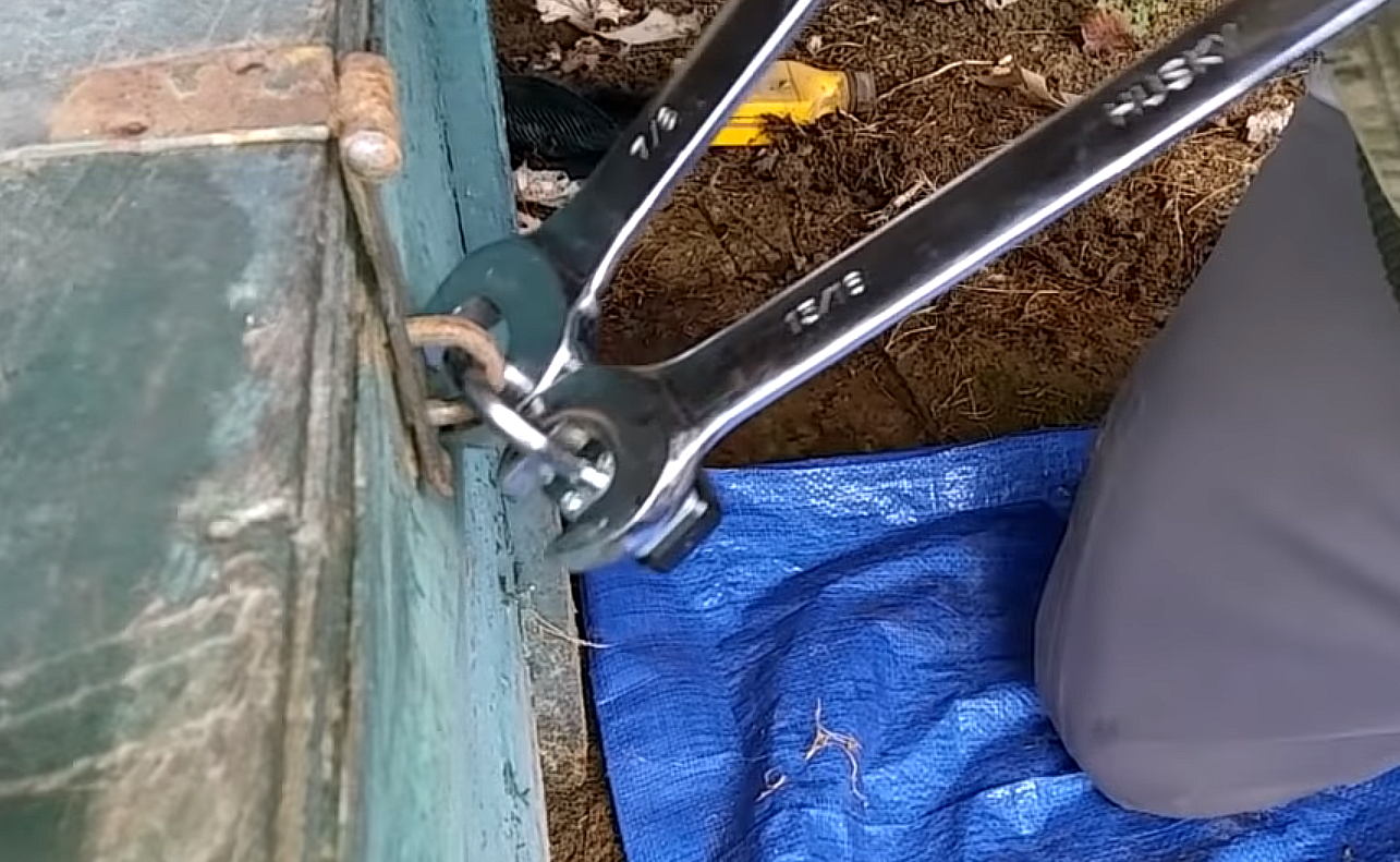How to Break a Lock Without Bolt Cutters? ToolsProfy