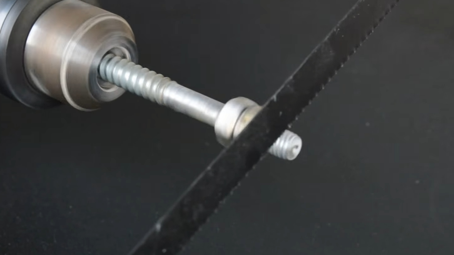 How to Cut a Chain Without Bolt Cutters? ToolsProfy