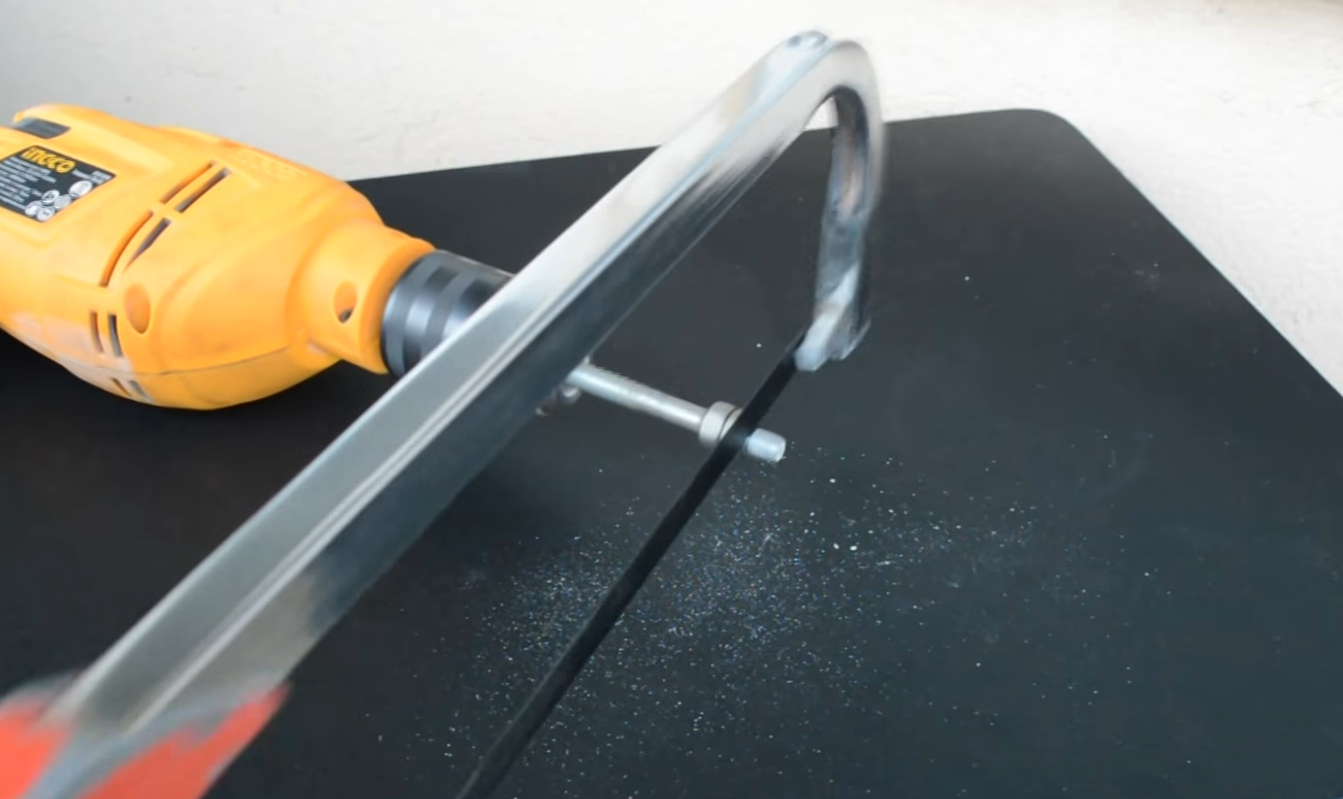 How to Cut a Chain Without Bolt Cutters? ToolsProfy