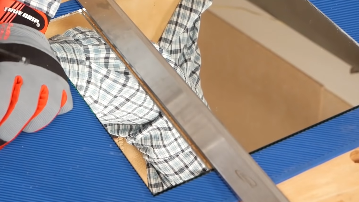 How to Cut a Mirror Without a Glass Cutter? ToolsProfy