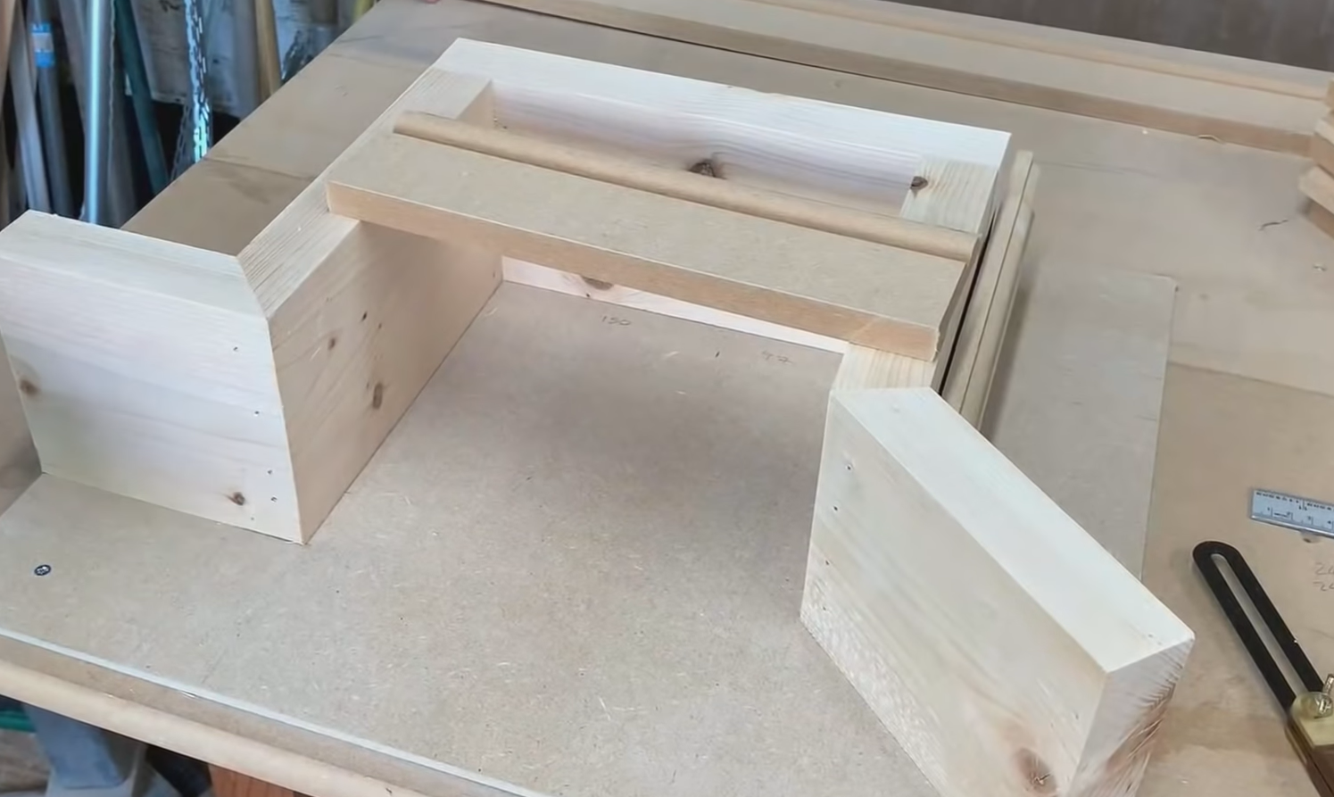 How to Cut Baseboard Corners Without a Miter Saw? ToolsProfy
