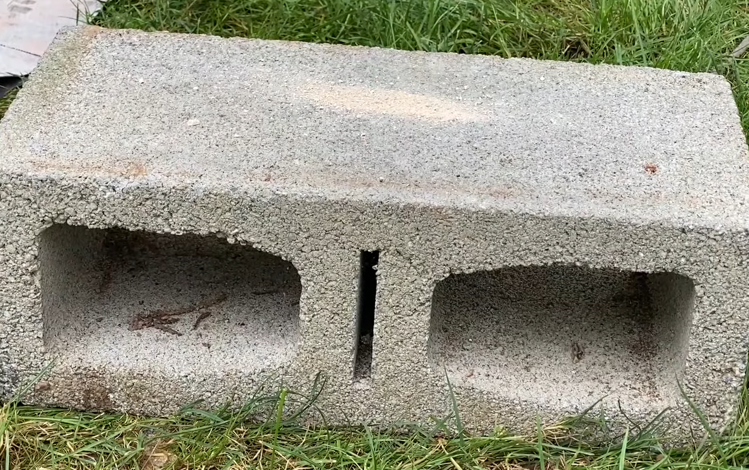 How to Cut Concrete Block Without a Saw? ToolsProfy