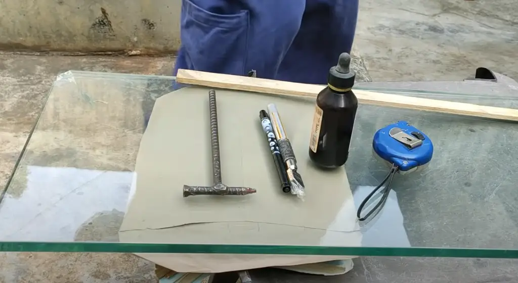 Cleaning Up the Edge of Fresh Cut Glass Using Wet-and-Dry Sandpaper