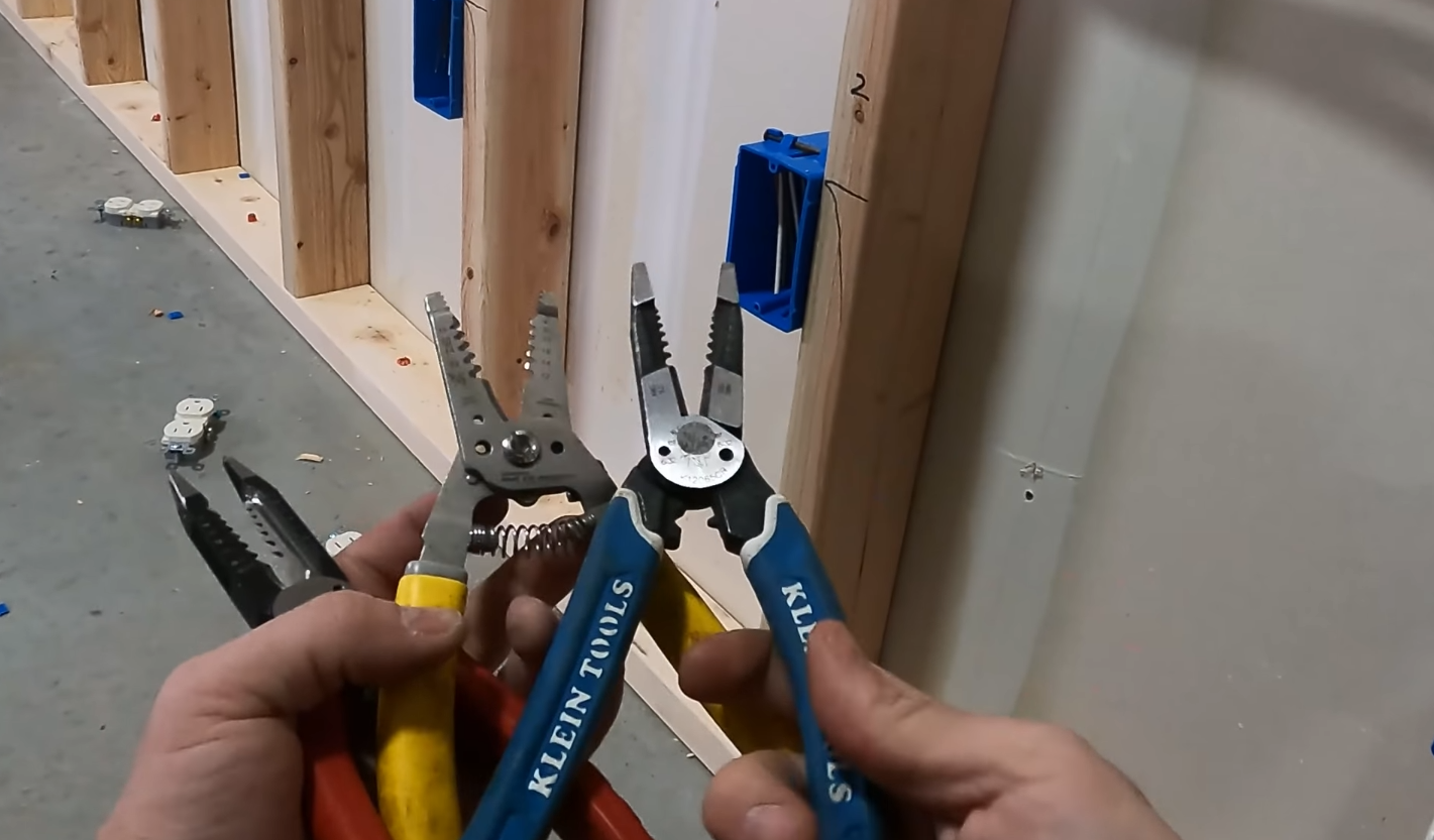 How to Cut Wire Without Wire Cutters? ToolsProfy