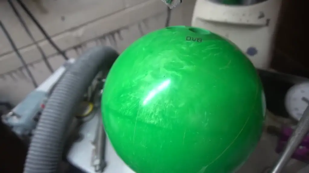 Things to Keep In Mind When Getting Your Bowling Ball Drilled at a Pro Shop