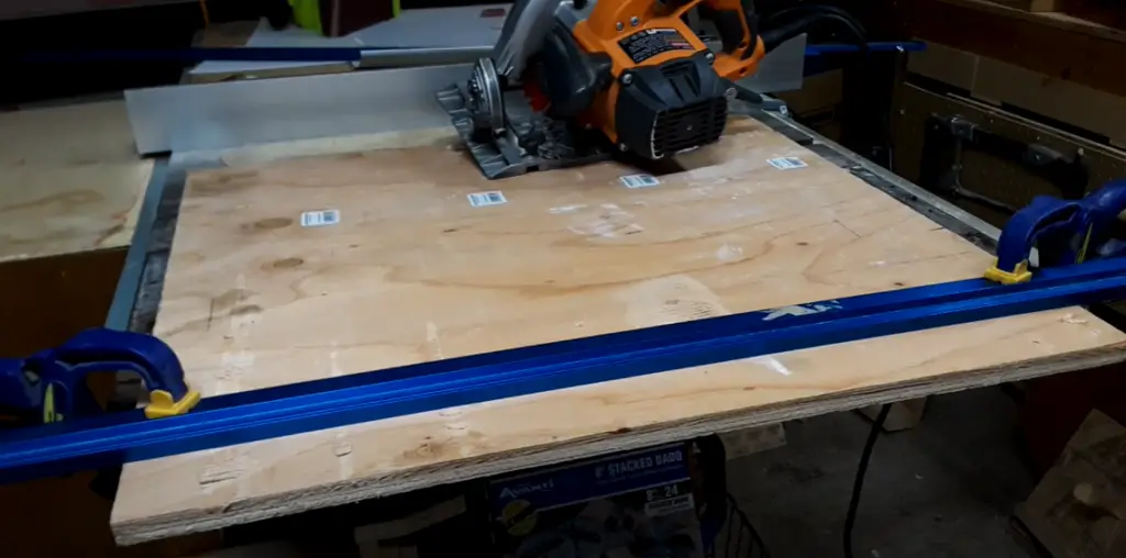 How to maintain a Circular Saw?