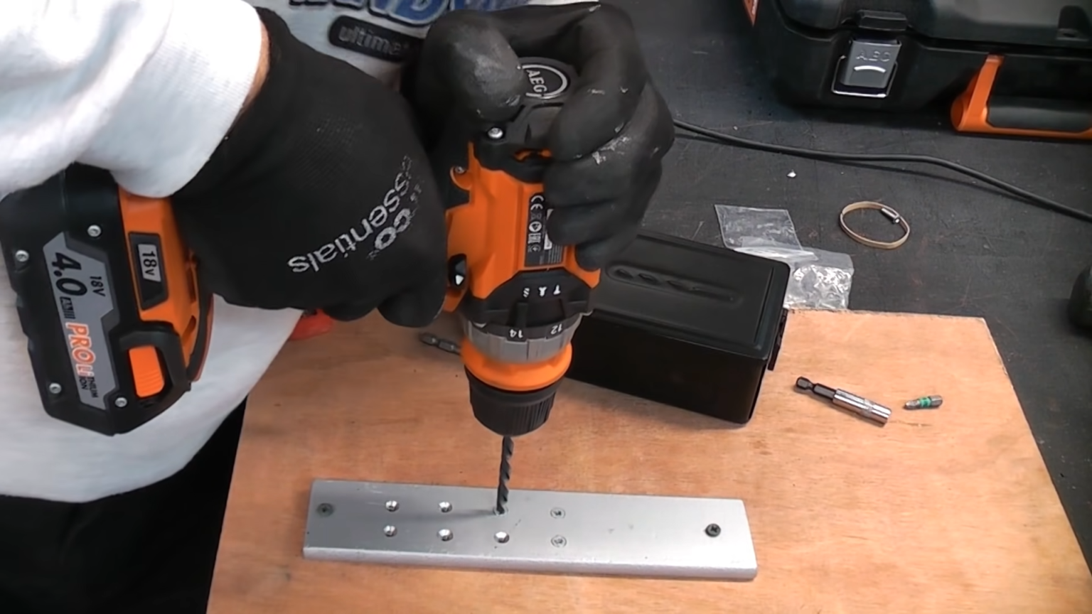 how-to-remove-a-stripped-torx-screw-toolsprofy