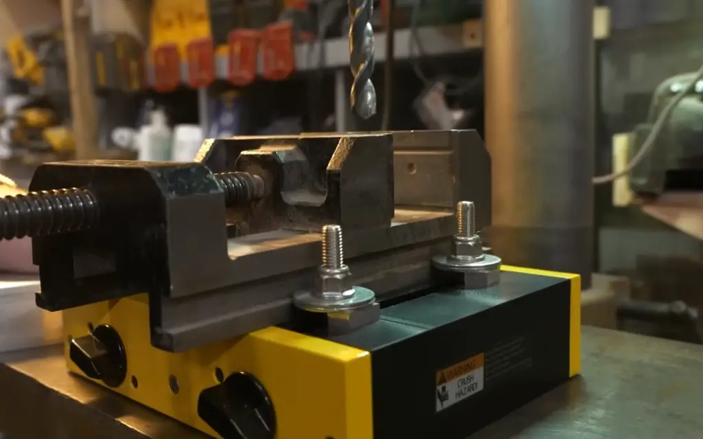 How to Use a Drill Press Vise?