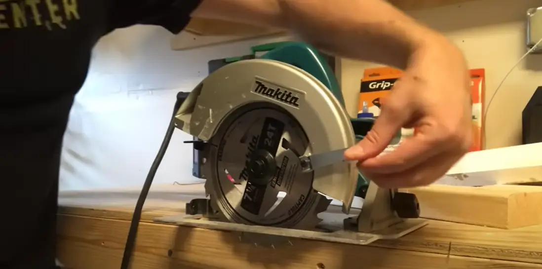 Why Does My Circular Saw Spin Backwards? ToolsProfy