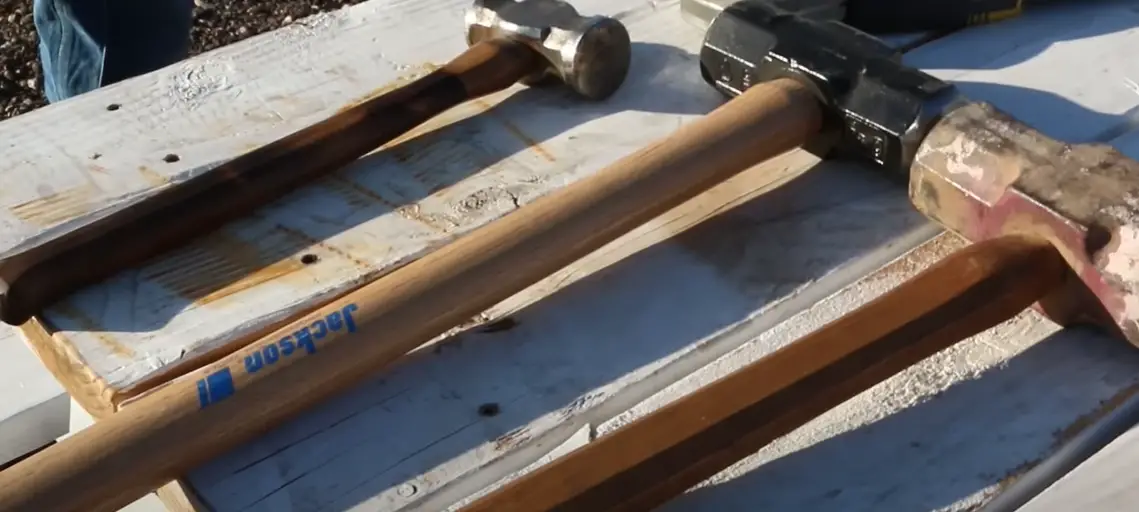 Sledge Hammer vs. Mallet What’s the Difference? ToolsProfy