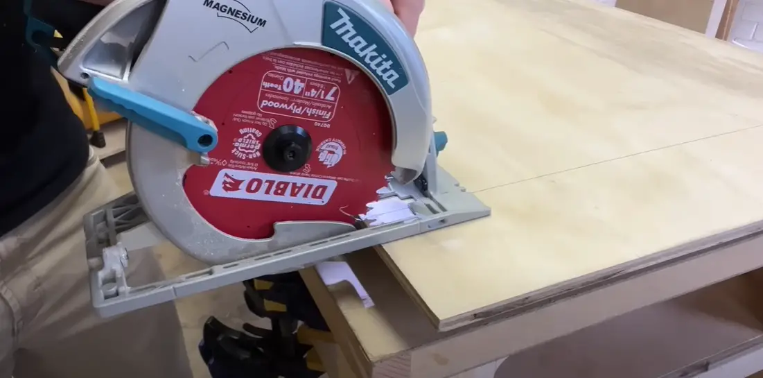 How to Cut Straight With Circular Saw? ToolsProfy