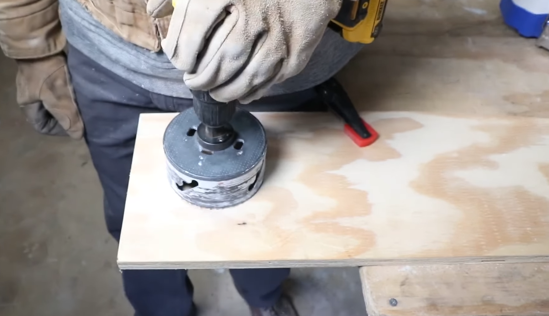 Arbored vs. NonArbored Hole Saw What’s the Difference? ToolsProfy