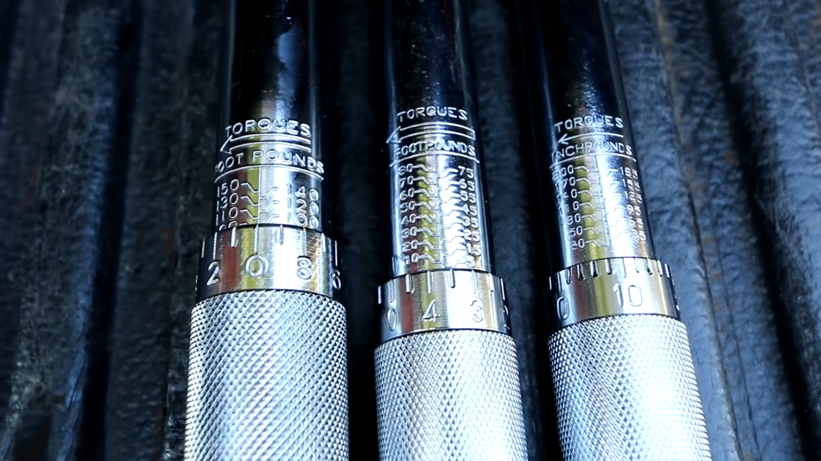 Breaker Bar vs. Torque Wrench What’s the Difference? ToolsProfy