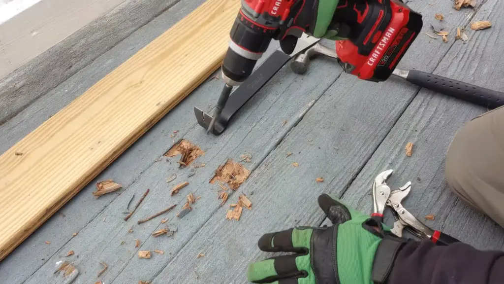 What Do I Do If The Screw Breaks in a Deck Board?