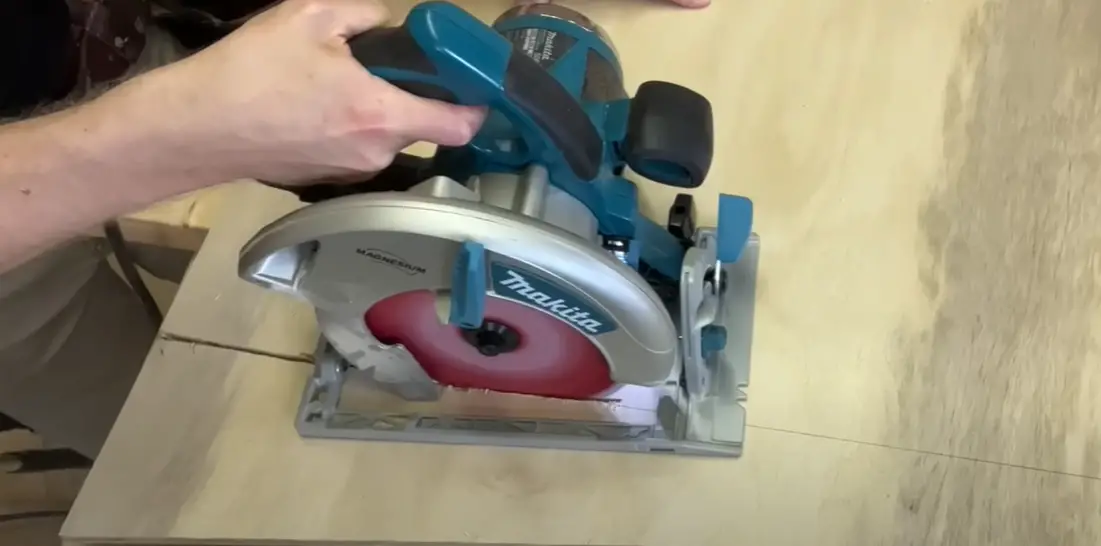 Why Is My Circular Saw Smoking? ToolsProfy
